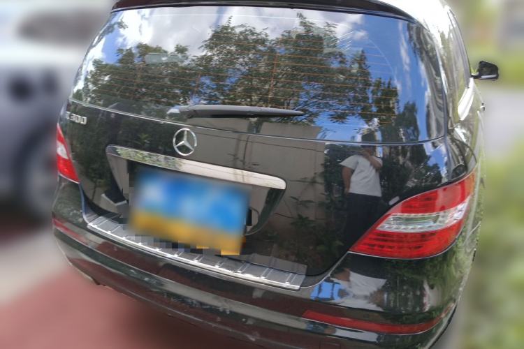 Used Mercedes-Benz R-Class 2011 R 300 L Business Model Rear