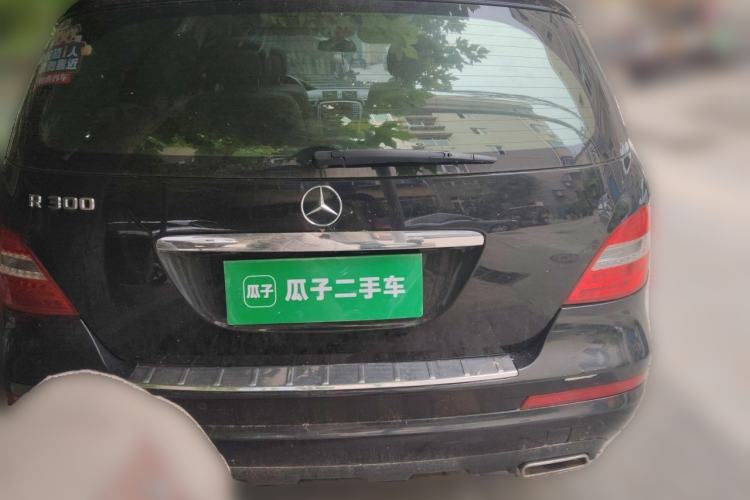 Used Mercedes-Benz R-Class 2011 R 300 L Business Model Rear