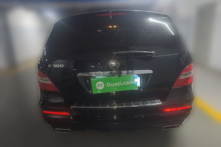 Used Mercedes-Benz R-Class 2011 R 300 L Business Model Rear