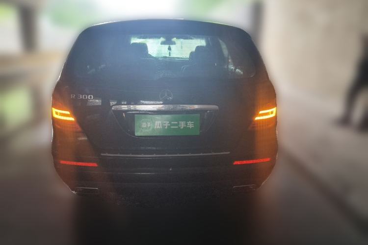 Used Mercedes-Benz R-Class 2011 R 300 L Business Model Rear