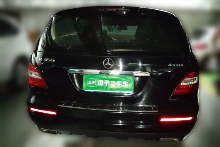 Used Mercedes-Benz R-Class 2011 R 350 L 4MATIC Rear