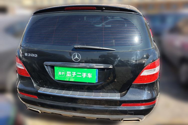 Used Mercedes-Benz R-Class 2011 R 300 L Business Model Rear