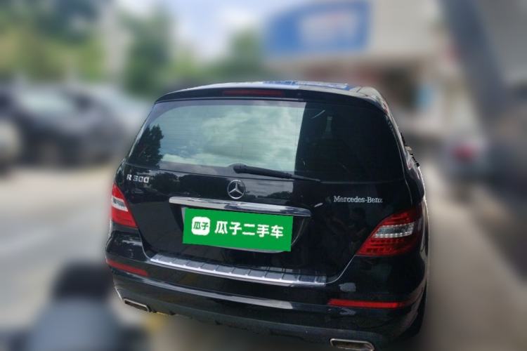 Used Mercedes-Benz R-Class 2011 R 300 L Business Model Rear