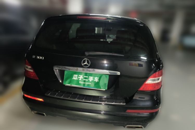 Used Mercedes-Benz R-Class 2011 R 300 L Business Model Rear