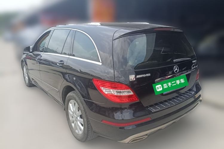 Used Mercedes-Benz R-Class 2011 R 300 L Business Model Rear Left 45 Deg
