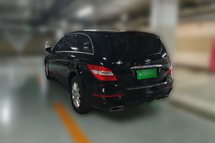 Used Mercedes-Benz R-Class 2011 R 350 L 4MATIC Rear Left 45 Deg