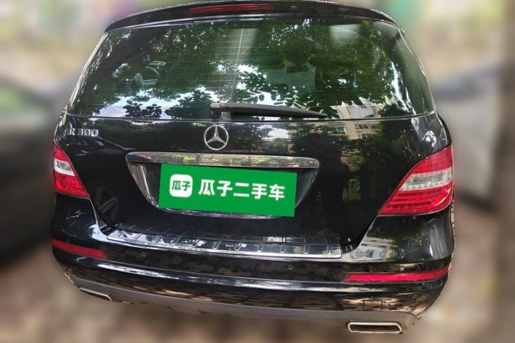 Used Mercedes-Benz R-Class 2011 R 300 L Business Model Rear