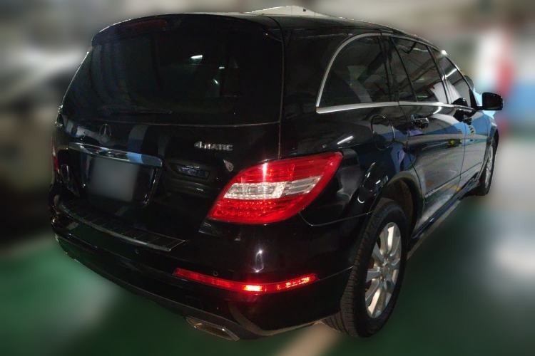 Used Mercedes-Benz R-Class 2011 R 350 L 4MATIC Rear Right 45 Deg
