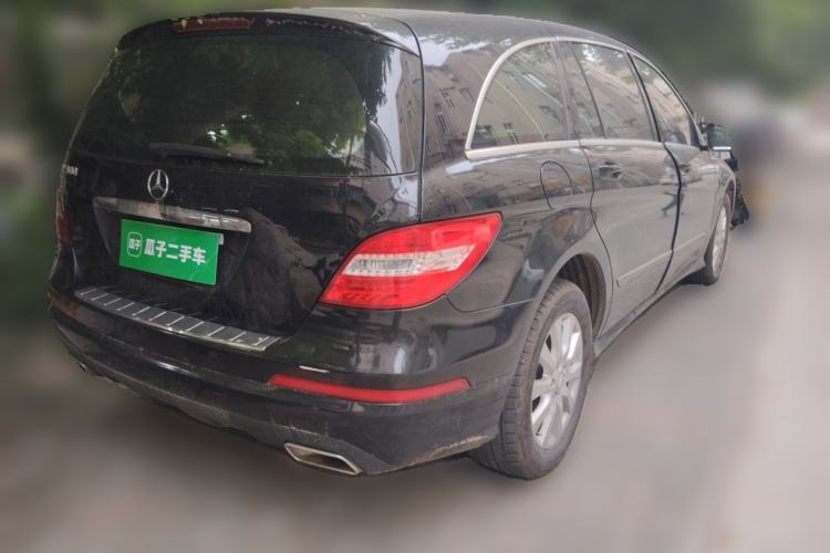 Used Mercedes-Benz R-Class 2011 R 300 L Business Model Rear Right 45 Deg