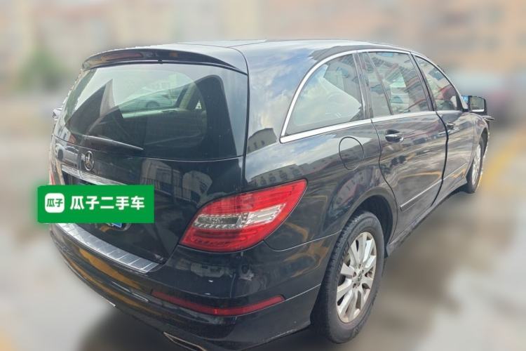 Used Mercedes-Benz R-Class 2011 R 300 L Business Model Rear Right 45 Deg