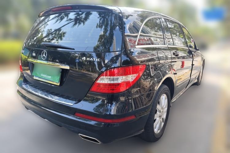 Used Mercedes-Benz R-Class 2011 R 300 L Business Model Rear Right 45 Deg