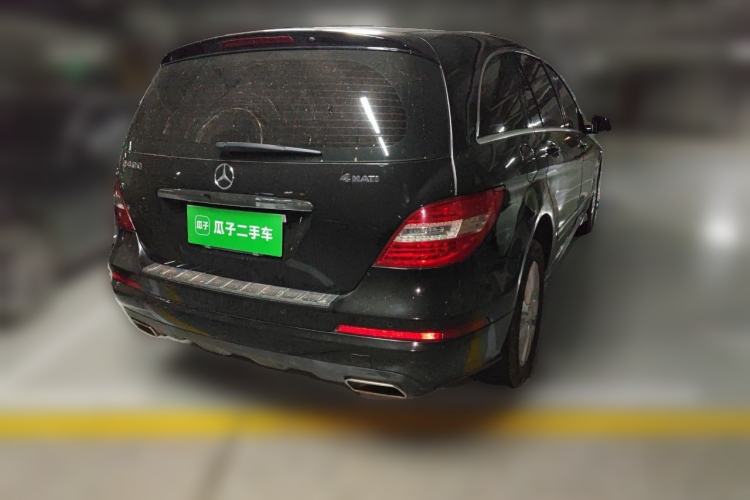 Used Mercedes-Benz R-Class 2011 R 350 L 4MATIC Rear Right 45 Deg