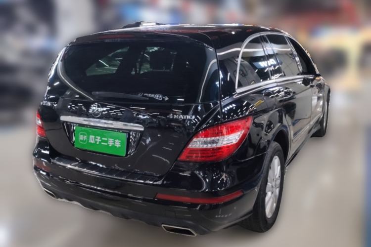 Used Mercedes-Benz R-Class 2011 R 350 L 4MATIC Rear Right 45 Deg