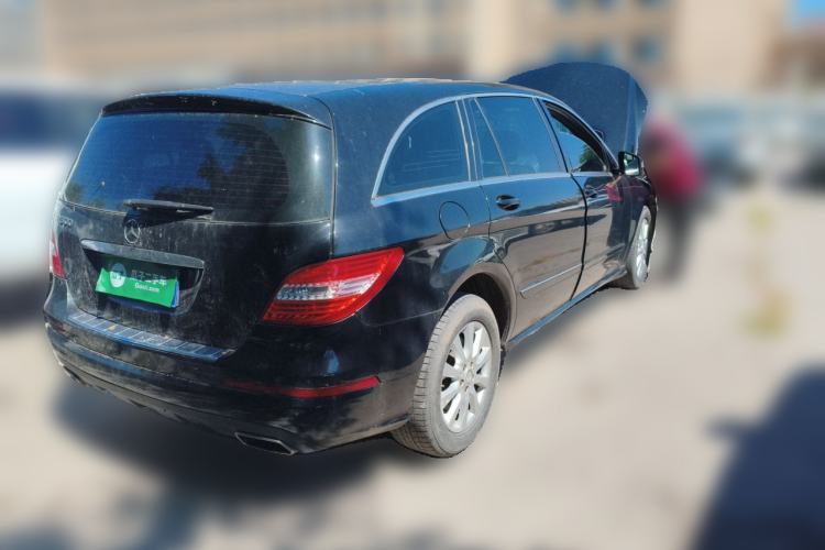 Used Mercedes-Benz R-Class 2011 R 300 L Business Model Rear Right 45 Deg
