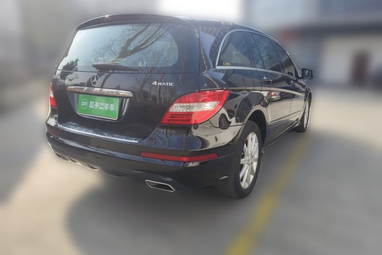 Used Mercedes-Benz R-Class 2011 R 350 L 4MATIC Rear Right 45 Deg