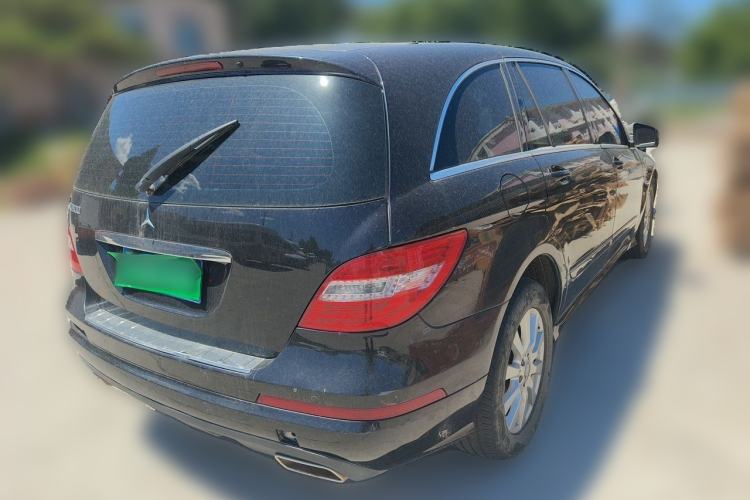 Used Mercedes-Benz R-Class 2011 R 300 L Business Model Rear Right 45 Deg