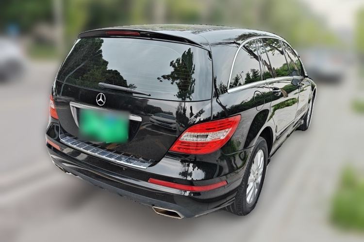 Used Mercedes-Benz R-Class 2011 R 300 L Business Model Rear Right 45 Deg