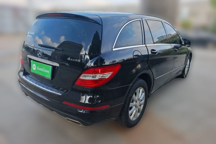 Used Mercedes-Benz R-Class 2011 R 300 L Business Model Rear Right 45 Deg