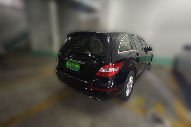 Used Mercedes-Benz R-Class 2011 R 300 L Business Model Rear Right 45 Deg