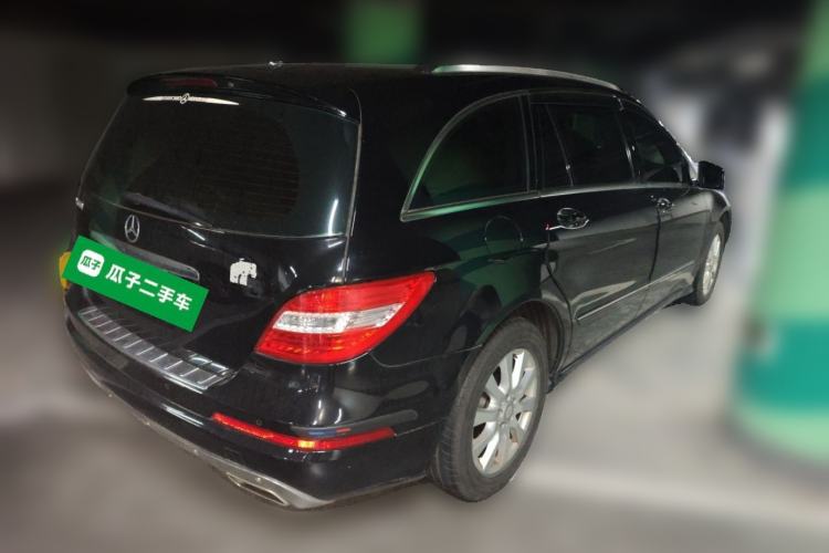 Used Mercedes-Benz R-Class 2011 R 300 L Business Model Rear Right 45 Deg