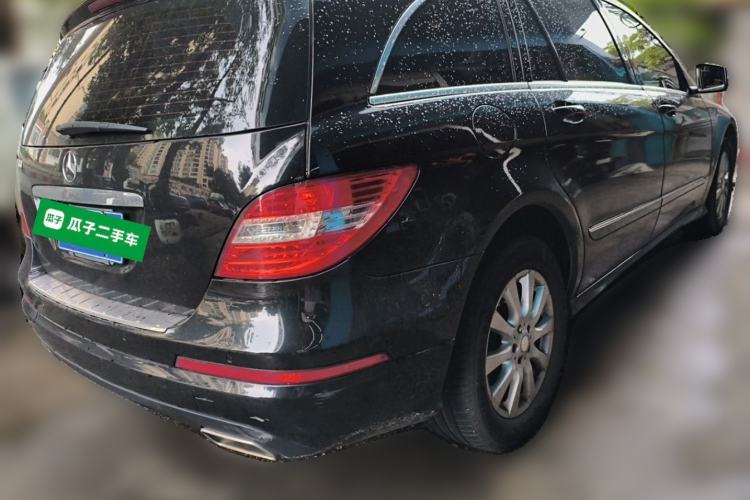 Used Mercedes-Benz R-Class 2011 R 300 L Business Model Rear Right 45 Deg