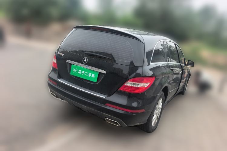 Used Mercedes-Benz R-Class 2011 R 300 L Business Model Rear Right 45 Deg