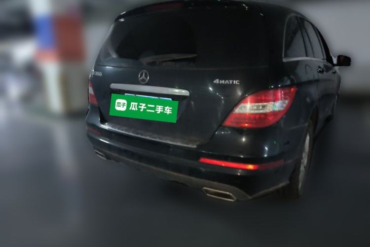 Used Mercedes-Benz R-Class 2011 R 350 L 4MATIC Rear Right 45 Deg