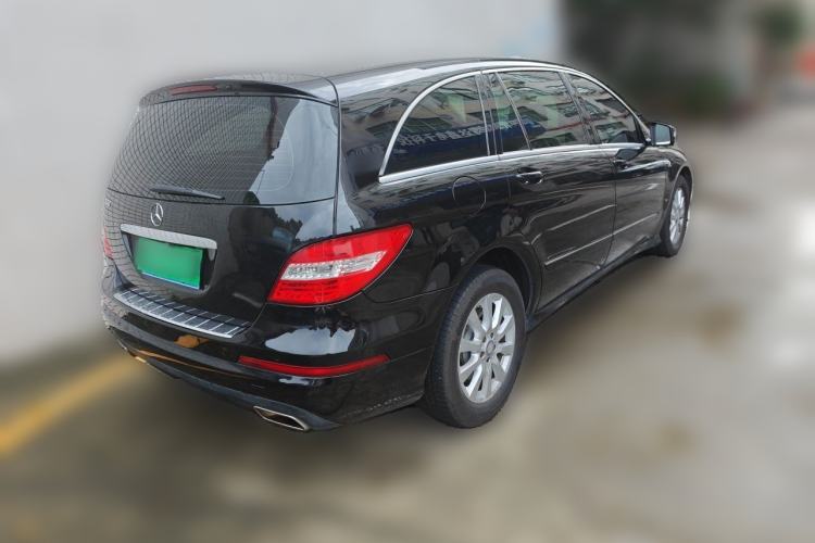Used Mercedes-Benz R-Class 2011 R 300 L Business Model Rear Right 45 Deg