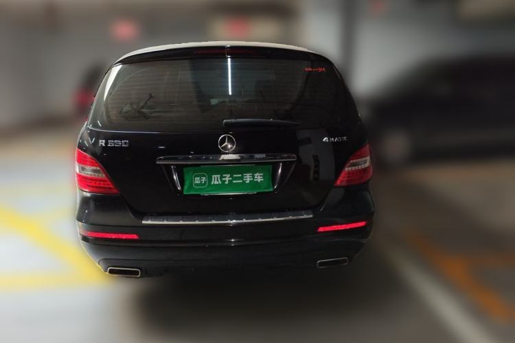 Used Mercedes-Benz R-Class 2011 R 350 L 4MATIC Rear