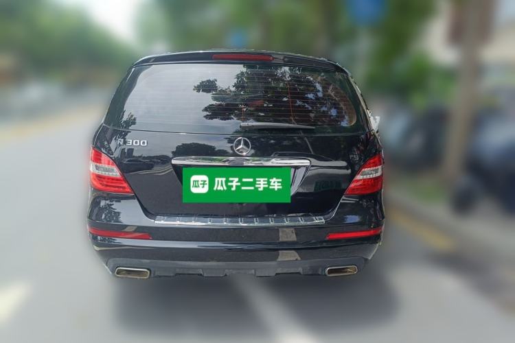 Used Mercedes-Benz R-Class 2011 R 300 L Business Model Rear
