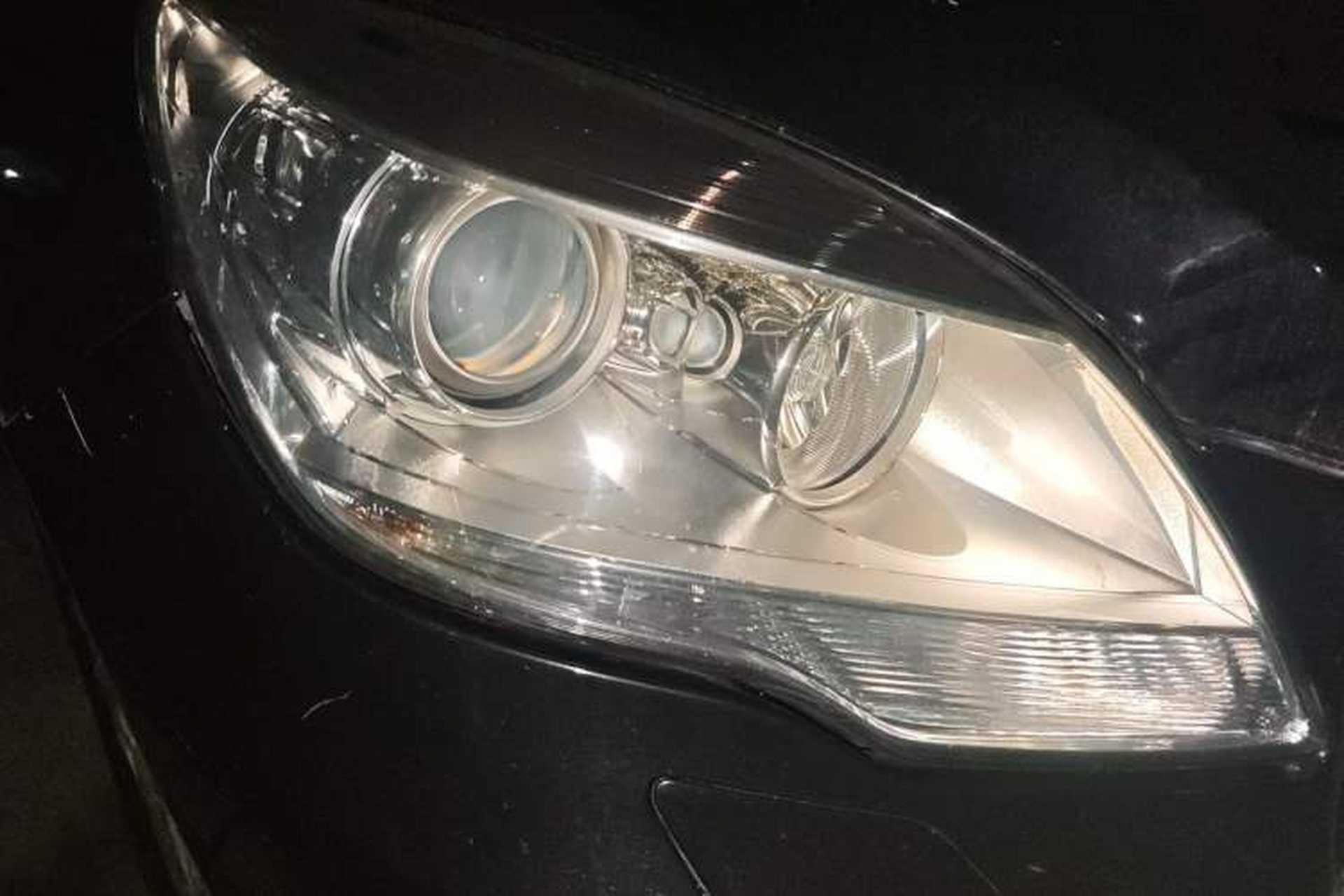 Used Mercedes-Benz R-Class 2011 R 350 L 4MATIC Right Front Headlight