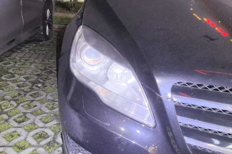Used Mercedes-Benz R-Class 2011 R 300 L Business Model Right Front Headlight