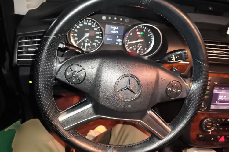 Used Mercedes-Benz R-Class 2011 R 350 L 4MATIC Steering Wheel