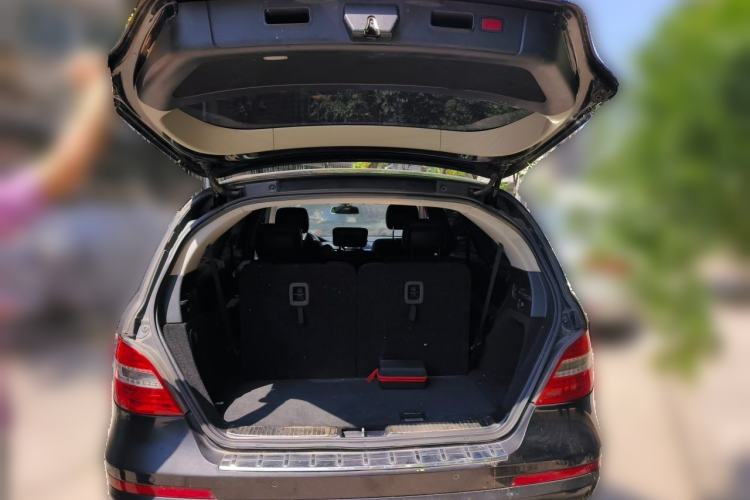 Used Mercedes-Benz R-Class 2011 R 300 L Business Model Trunk