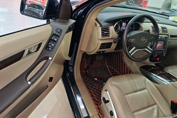 Used Mercedes-Benz R-Class 2011 R 350 L 4MATIC Driver Seat