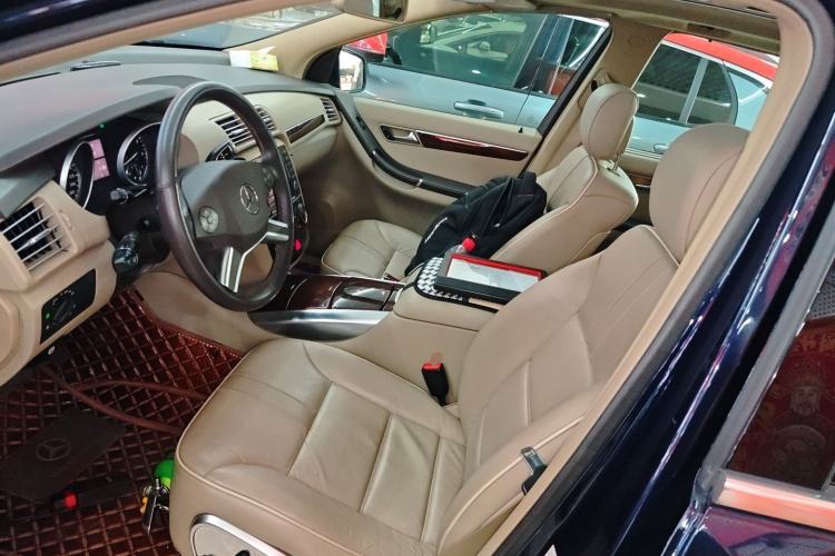 Used Mercedes-Benz R-Class 2011 R 350 L 4MATIC Left Front Seat