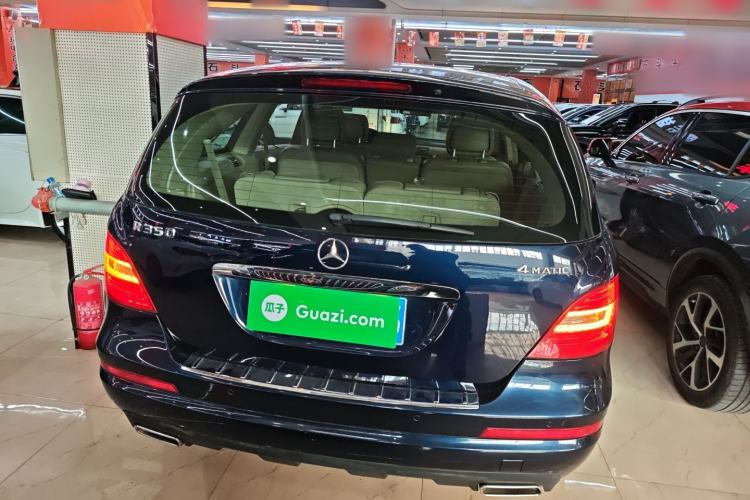 Used Mercedes-Benz R-Class 2011 R 350 L 4MATIC Rear