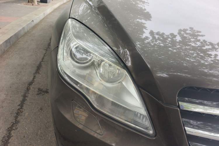 Used Mercedes-Benz R-Class 2011 R 350 L 4MATIC Right Front Headlight