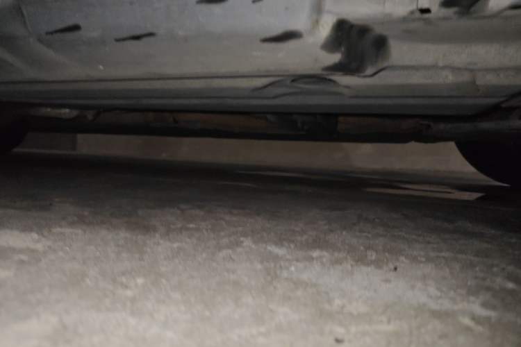 Used Mercedes-Benz R-Class 2011 R 300 L Business Model Chassis Front Right
