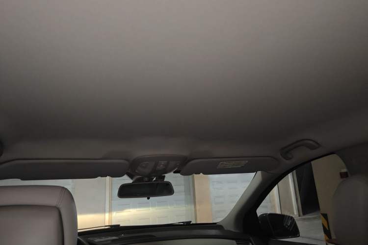Used Mercedes-Benz R-Class 2011 R 300 L Business Model Headliner