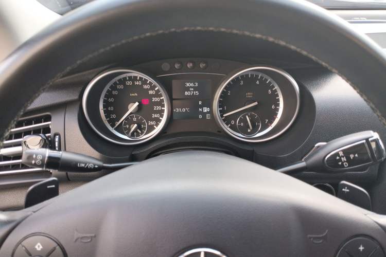 Used Mercedes-Benz R-Class 2011 R 350 L 4MATIC Instrument Cluster