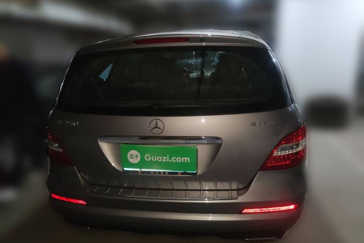 Used Mercedes-Benz R-Class 2011 R 350 L 4MATIC Rear