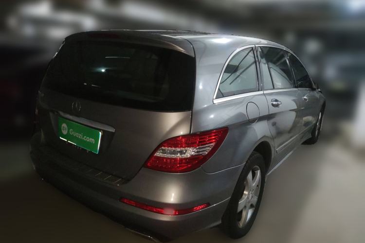 Used Mercedes-Benz R-Class 2011 R 350 L 4MATIC Rear Right 45 Deg