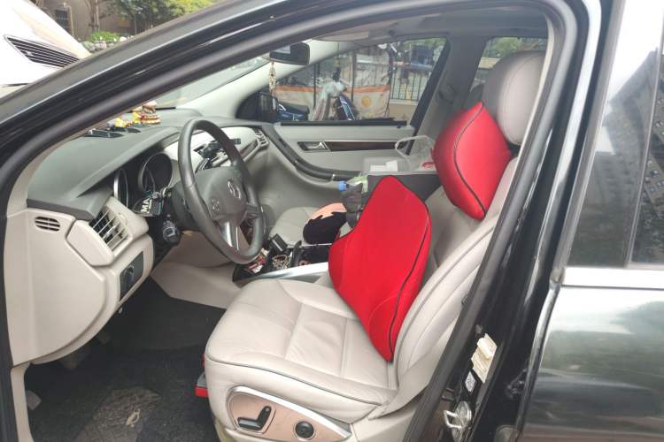 Used Mercedes-Benz R-Class 2011 R 350 L 4MATIC Left Front Seat