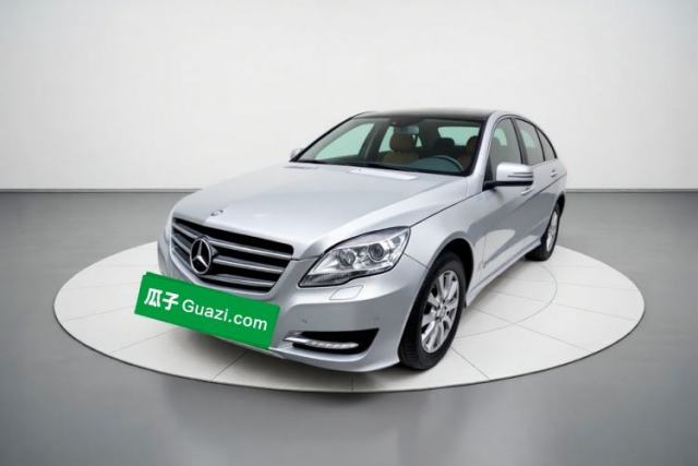Used Mercedes-Benz R-Class 2011 R 350 L 4MATIC