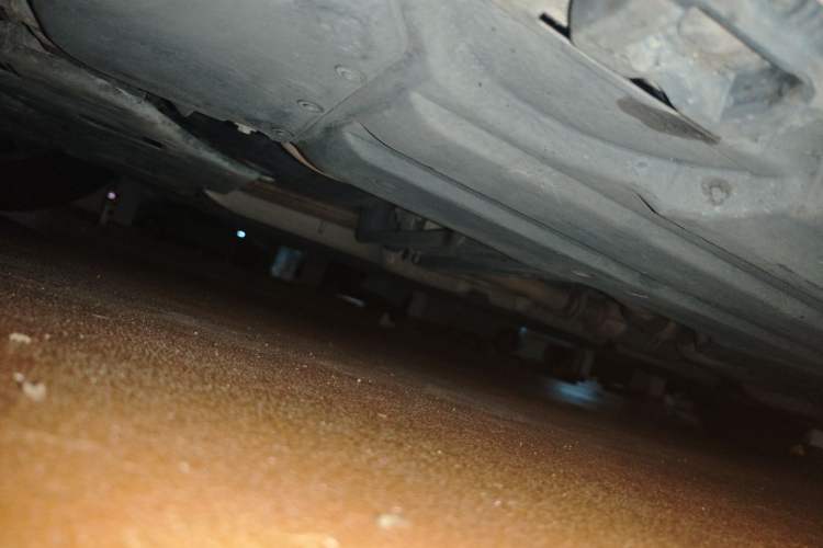 Used Mercedes-Benz R-Class 2011 R 300 L Business Model Chassis Front Left
