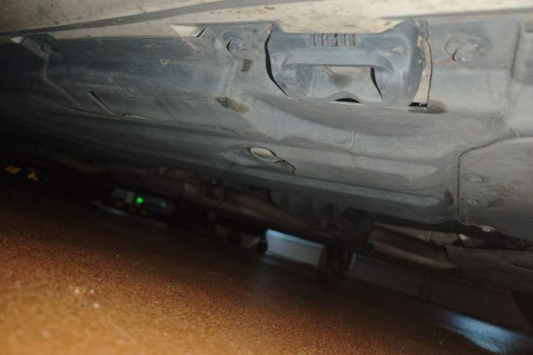 Used Mercedes-Benz R-Class 2011 R 300 L Business Model Chassis Front Right
