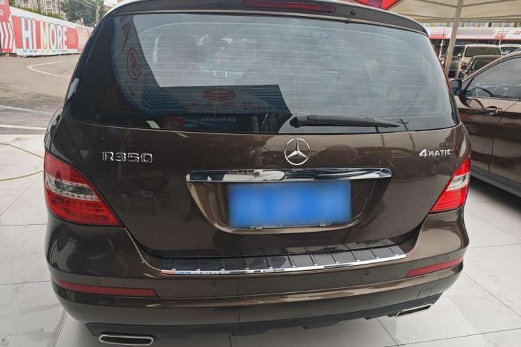 Used Mercedes-Benz R-Class 2011 R 350 L 4MATIC Exterior 4