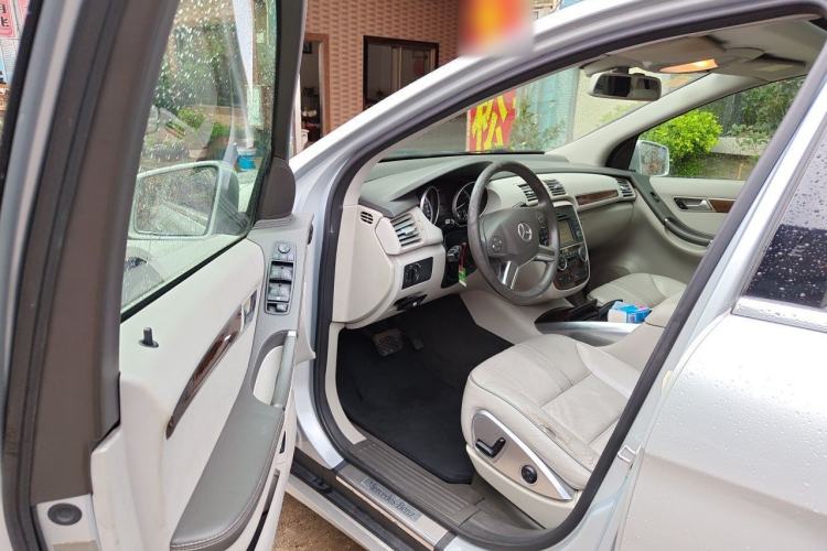Used Mercedes-Benz R-Class 2011 R 350 L 4MATIC Driver Seat