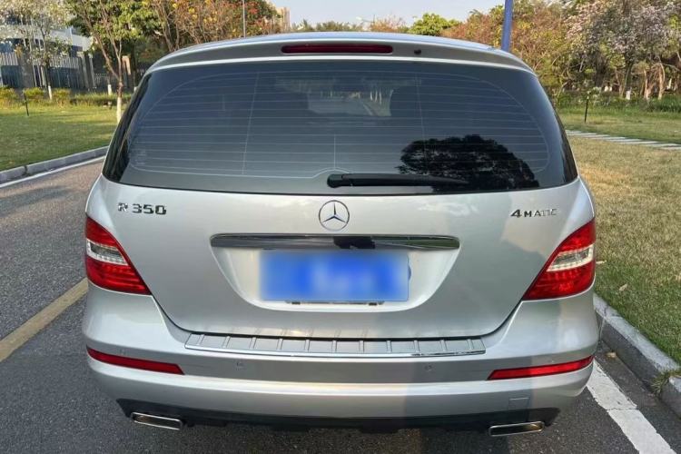 Used Mercedes-Benz R-Class 2011 R 350 L 4MATIC Exterior 4